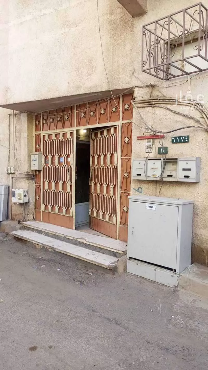 195 sqm building in Bani Muawiyah 2
