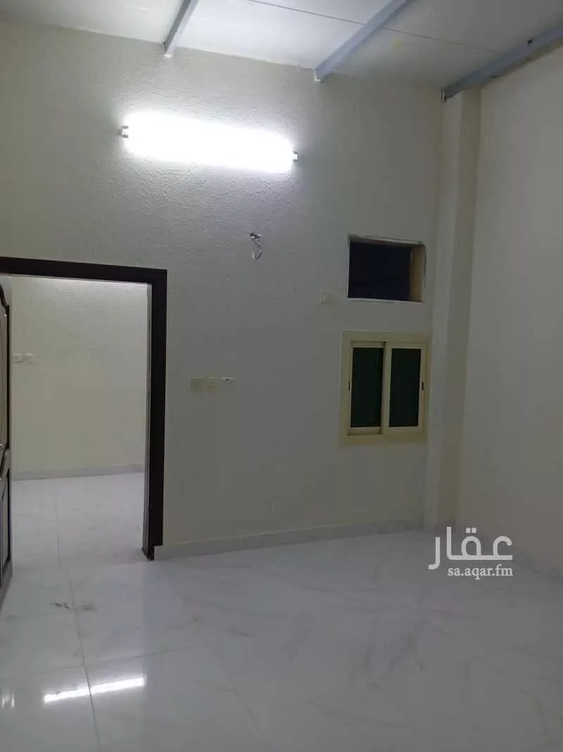 عمارة 599 م² في الاصيفرين 13