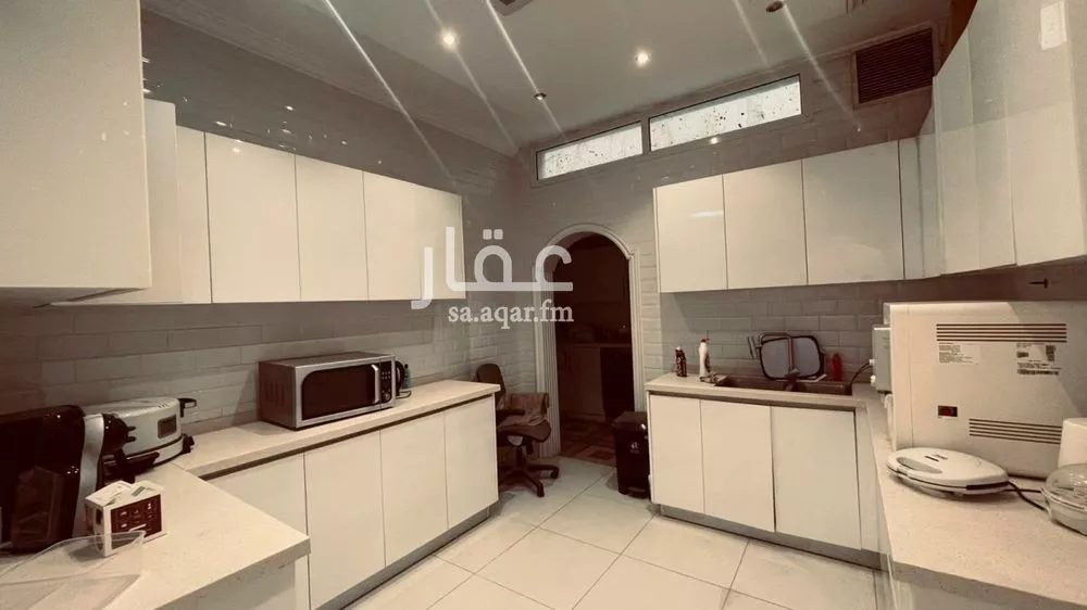 6 bedroom villa in Al Wadi, Riyadh 7