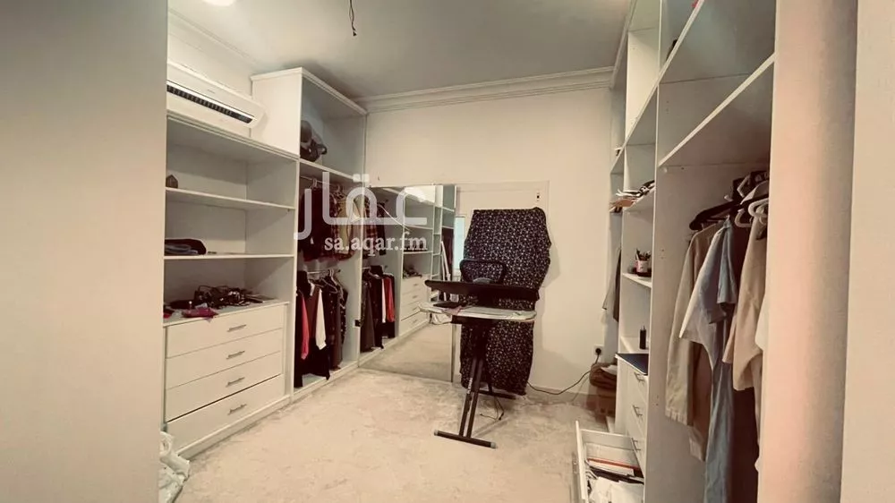 6 bedroom villa in Al Wadi, Riyadh 11