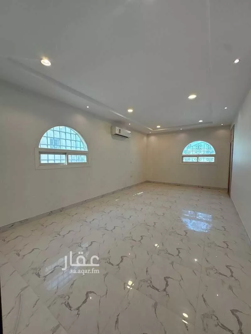 4 bedroom villa in Al Ghadir, Riyadh 12