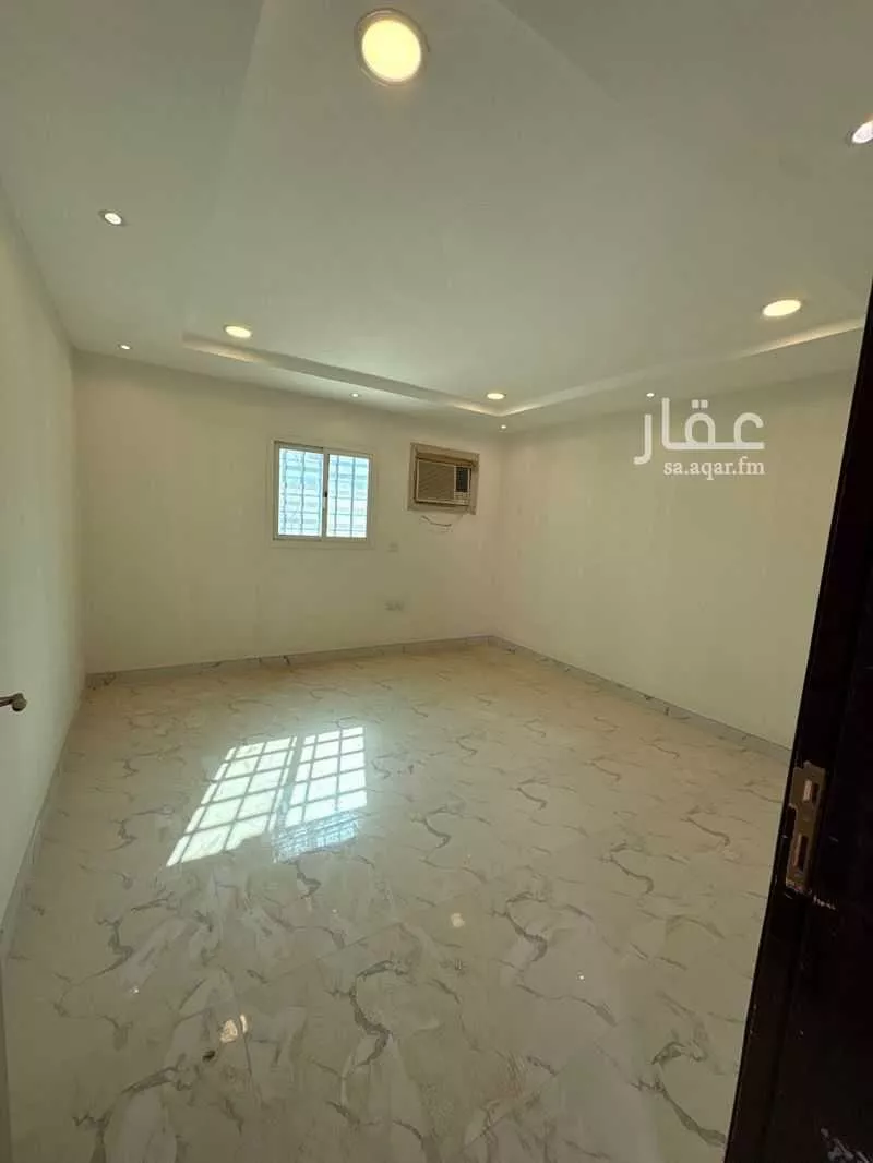 4 bedroom villa in Al Ghadir, Riyadh 14