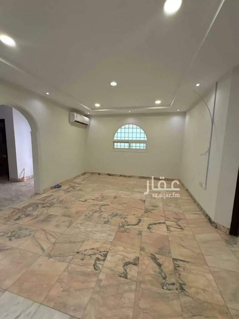 4 bedroom villa in Al Ghadir, Riyadh 5