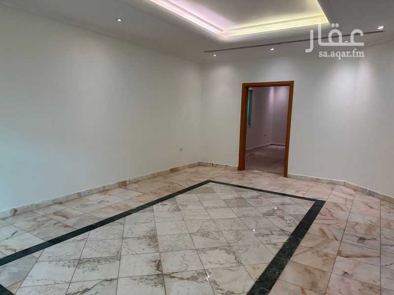 5 bedroom villa in Al Ghadir, Riyadh 5