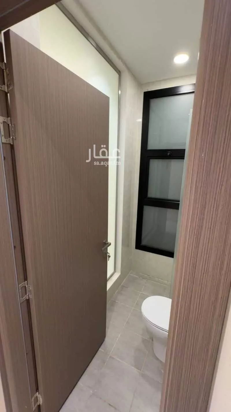5 bedroom villa in Uraidh, Riyadh 8