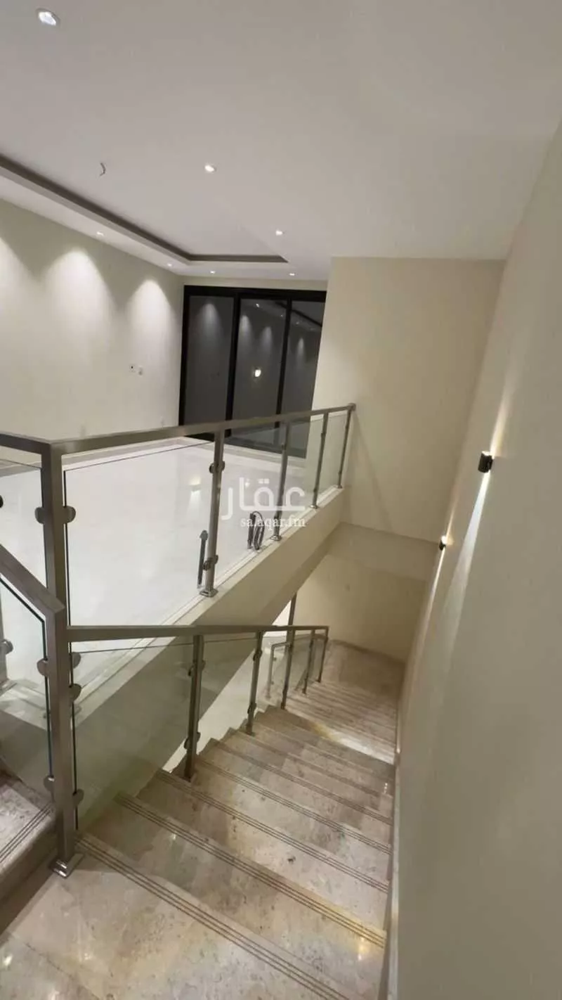5 bedroom villa in Uraidh, Riyadh 22