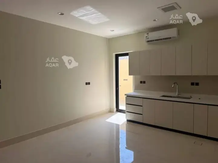 4 bedroom villa in Al Qairawan, Riyadh 3