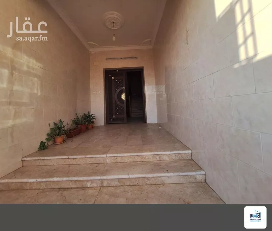 عمارة 750 م² في الدفاع 2