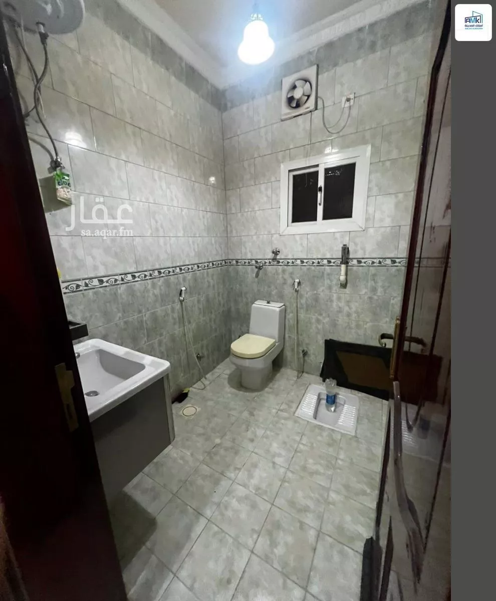 عمارة 750 م² في الدفاع 6