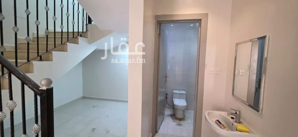 فيلا 4 غرف في طويق، الرياض 5