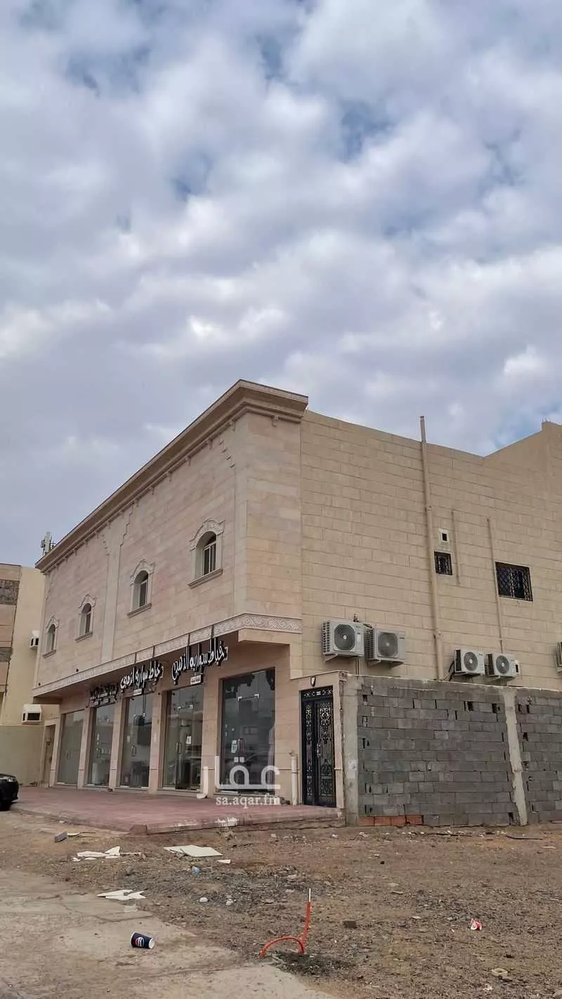 عمارة 652 م² في طيبة 3