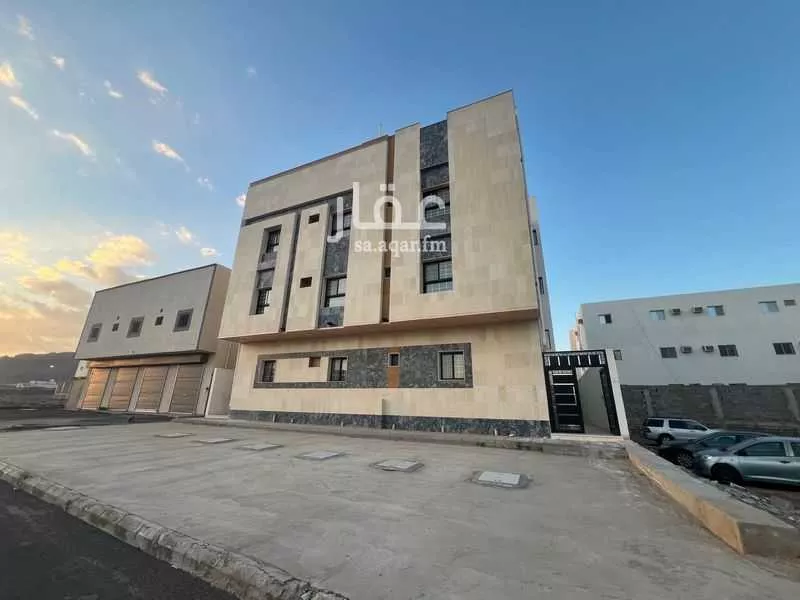 عمارة 600 م² في ورقان 7
