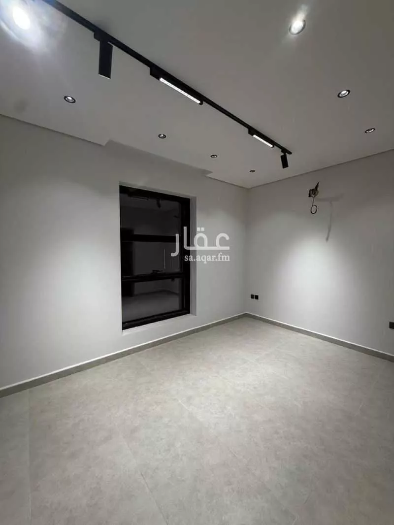 600 sqm building in Ayn Al Khayf 13