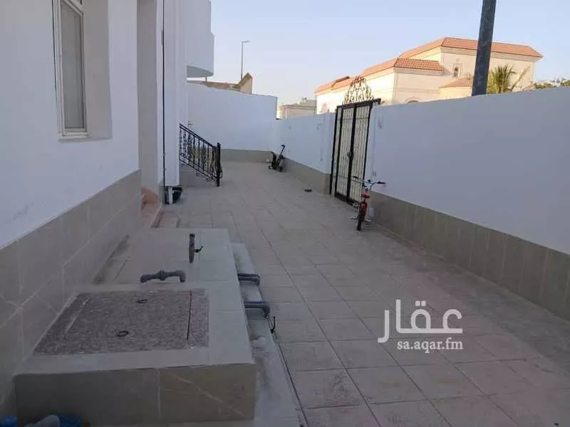 عمارة 572 م² في مهزور 2