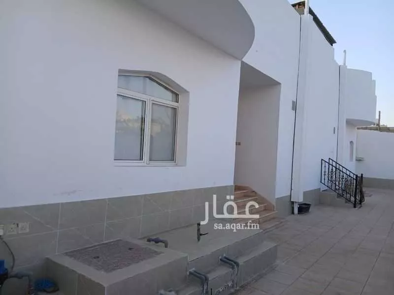 عمارة 572 م² في مهزور 5