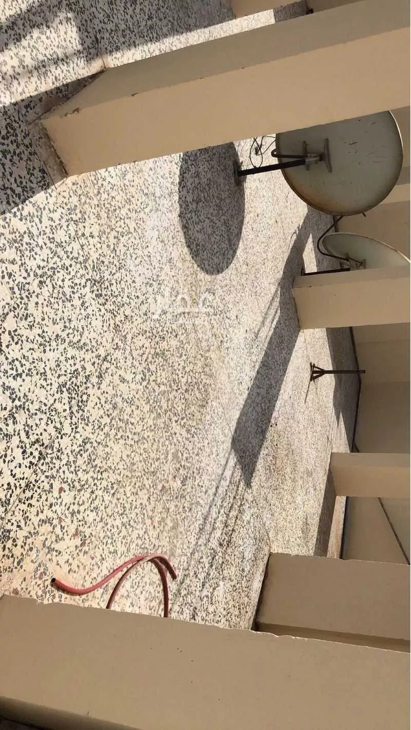 عمارة 122 م² في العنابس 3