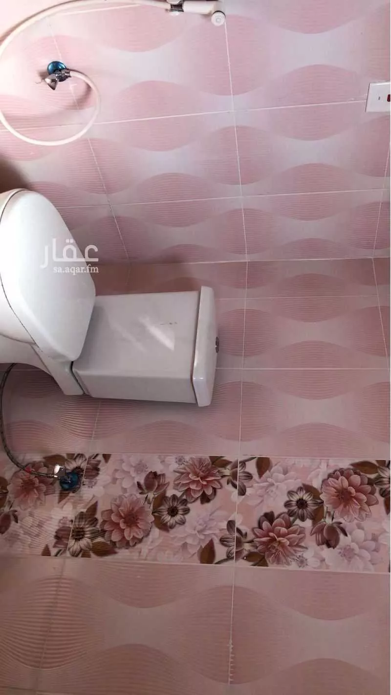 عمارة 122 م² في العنابس 7