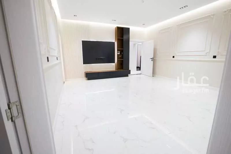 عمارة 400 م² في الزهرة 8