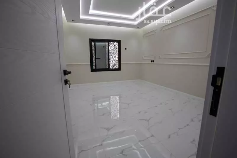 عمارة 400 م² في الزهرة 10