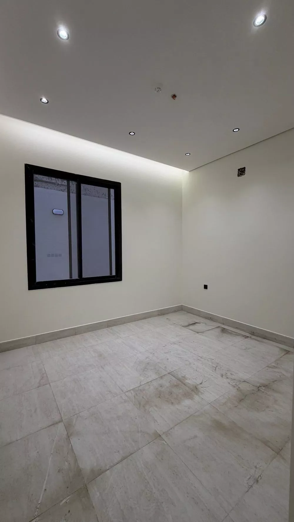 22 bedroom building in Dhahrat Laban, Riyadh 20