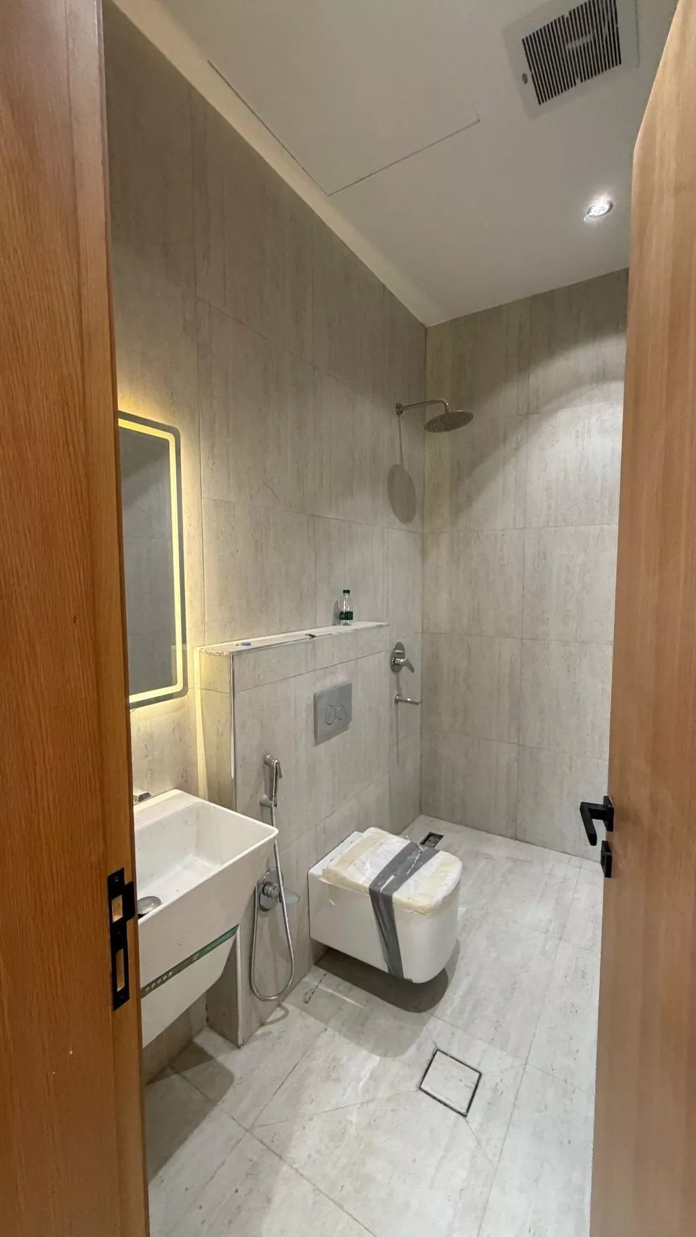 22 bedroom building in Dhahrat Laban, Riyadh 12