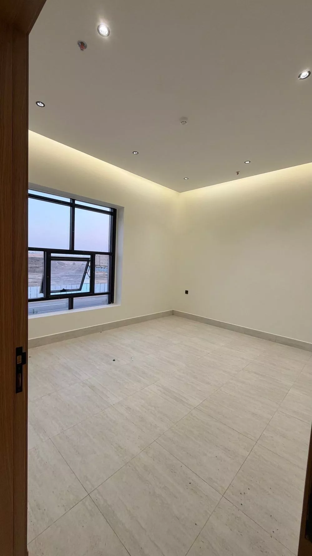 22 bedroom building in Dhahrat Laban, Riyadh 27