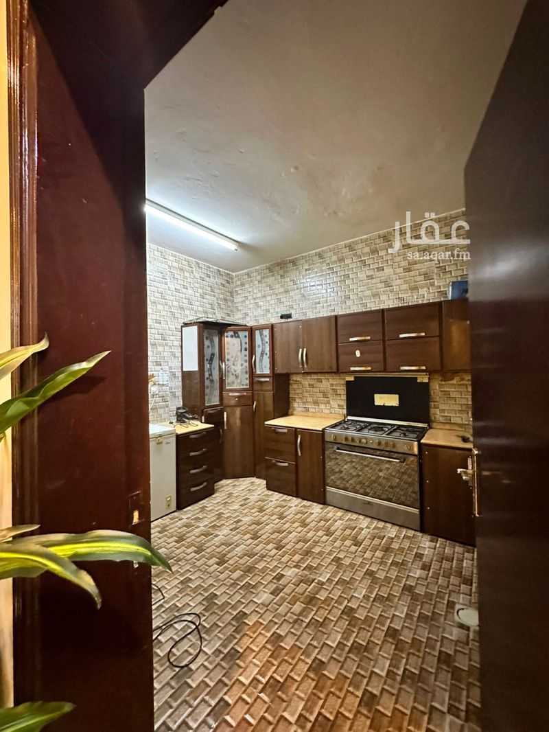 3 bedroom building in Al Qairawan, Riyadh 5