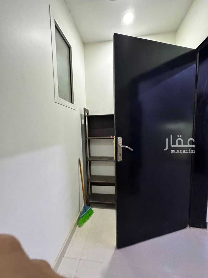 3 bedroom building in Al Qairawan, Riyadh 13