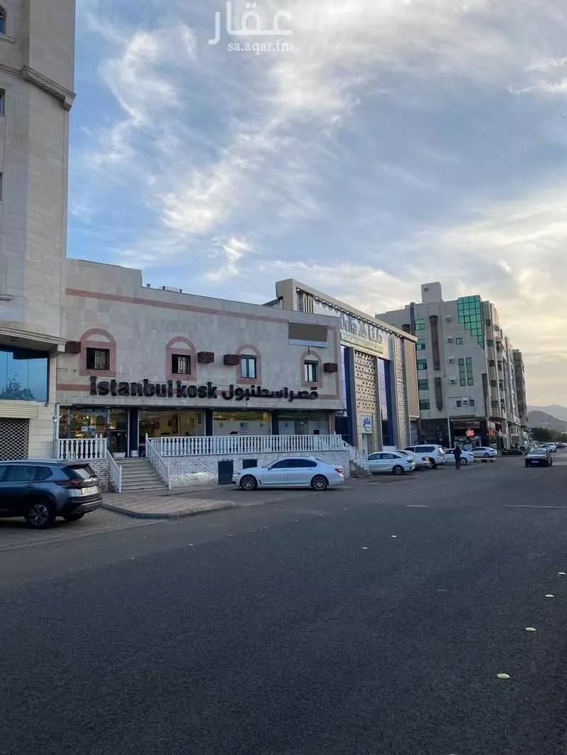 589 sqm building in Al Rayah 4