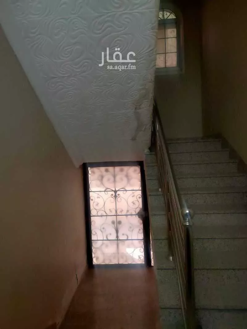 400 sqm building in Al Aziziyah 5