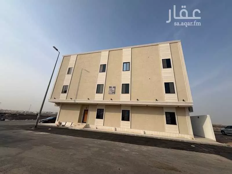 عمارة 541 م² في جشم 2