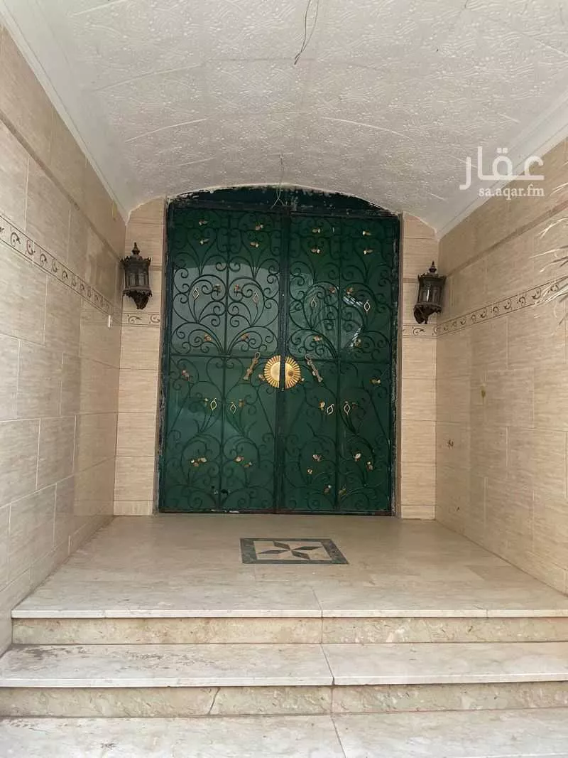 عمارة 802 م² في الدفاع 2