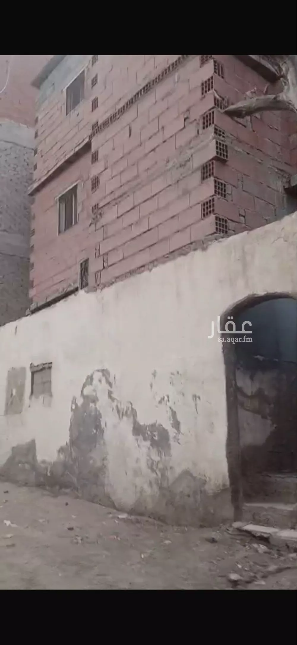 عمارة 245 م² في الظاهرة 7