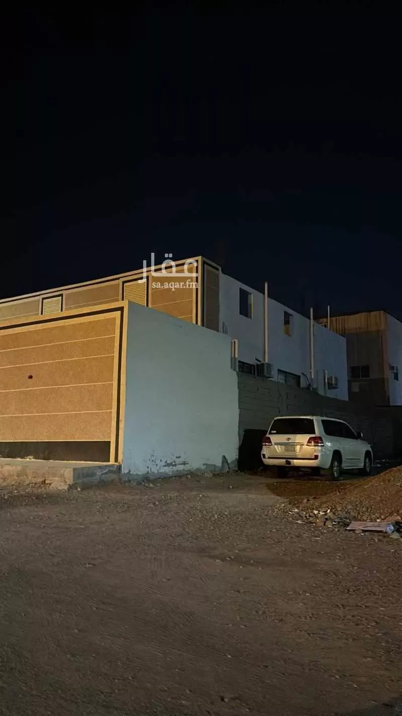 500 sqm building in Al Aziziyah 2