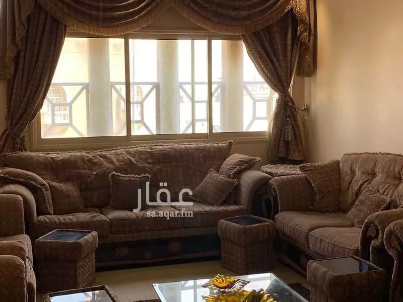 4 bedroom apartment in Thirah, Abha 2
