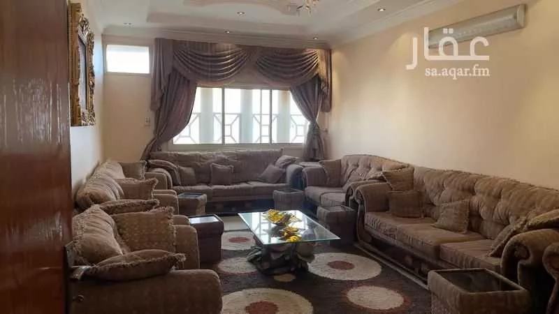 4 bedroom apartment in Thirah, Abha 3