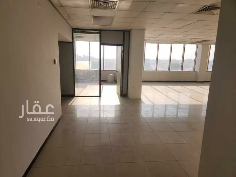 4 bedroom office in Al Mazrouiyah, Eastern Province 3