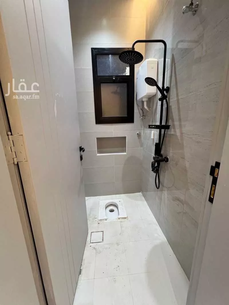 عمارة 348 م² في المطار 6