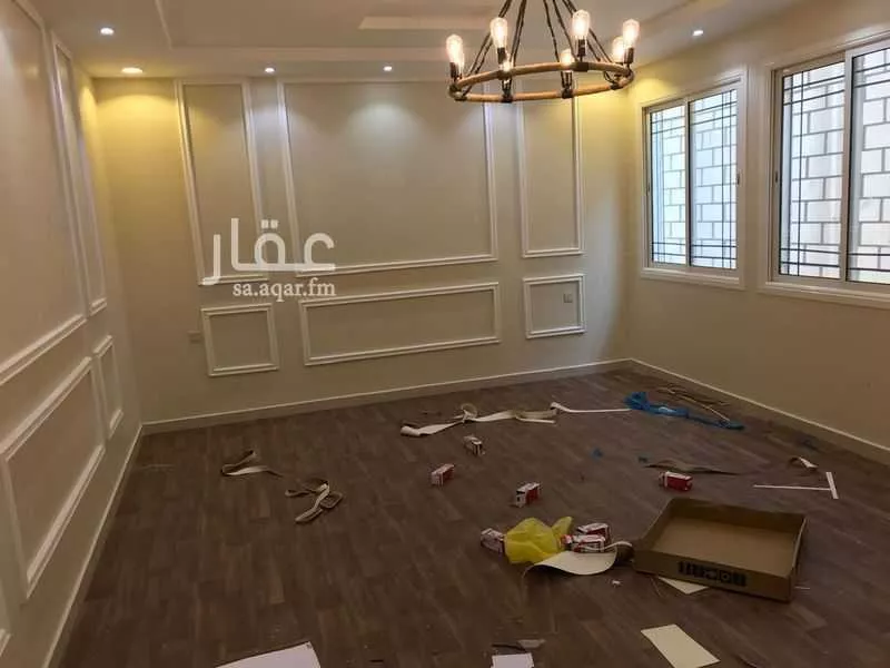 عمارة 540 م² في الدفاع 4
