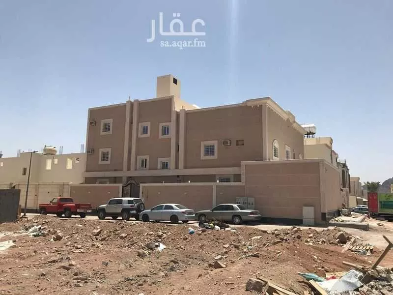 عمارة 540 م² في الدفاع 6
