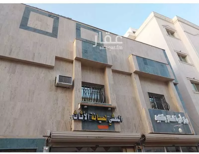 عمارة 300 م² في العريض 14