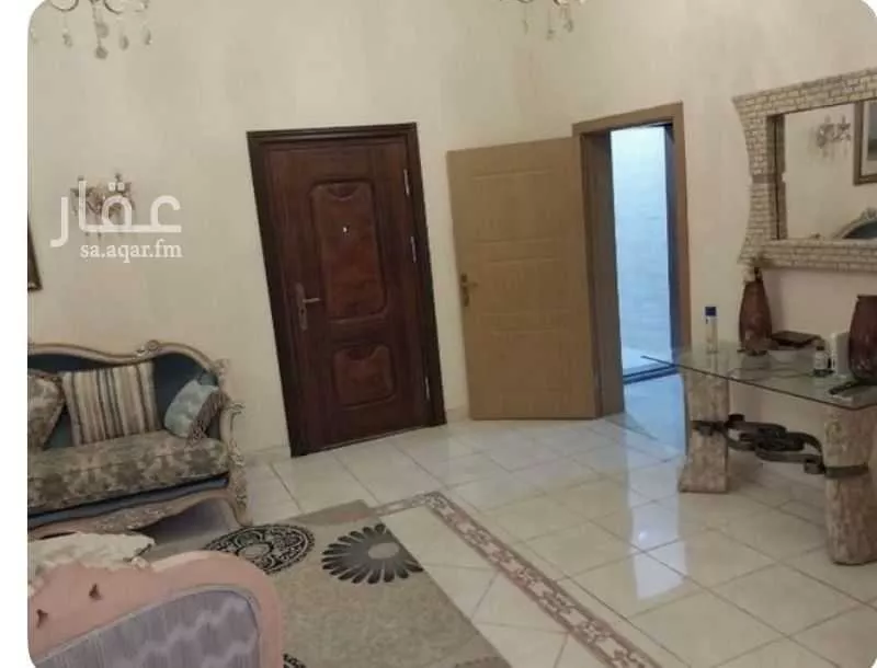 عمارة 300 م² في العريض 10