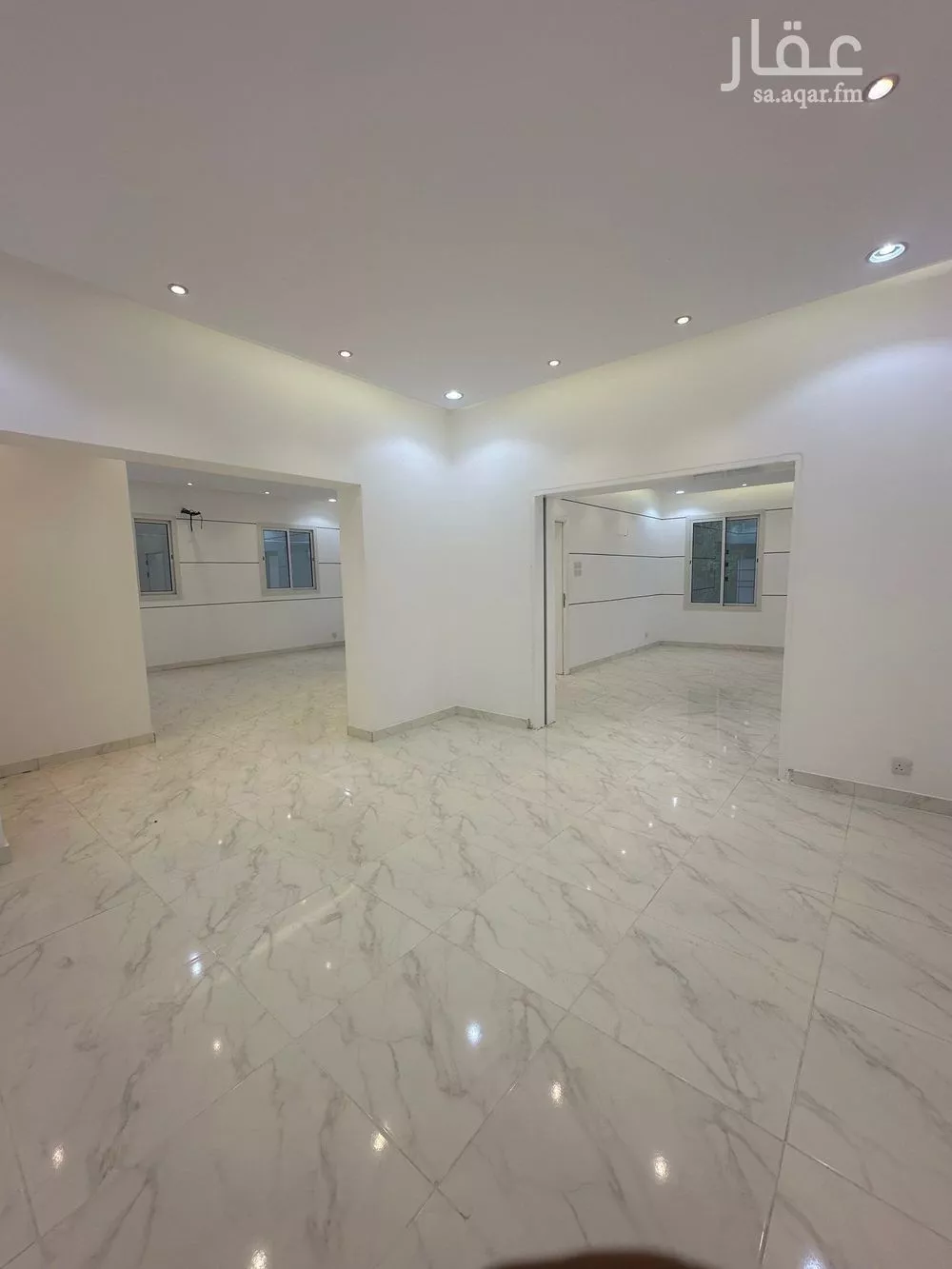 عمارة 295 م² في ذو الحليفة 5