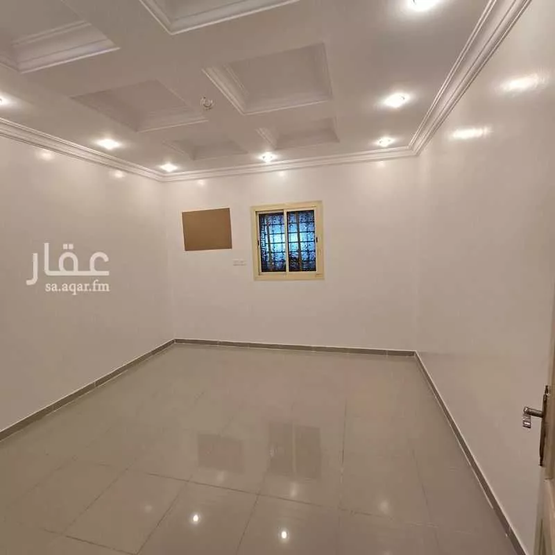 عمارة 673 م² في الدفاع 23