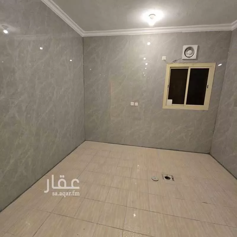 عمارة 673 م² في الدفاع 26