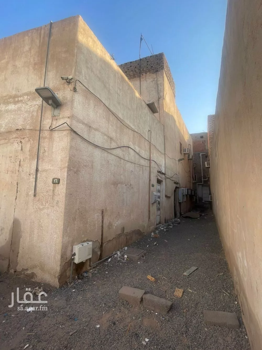 عمارة 244 م² في الاصيفرين 2