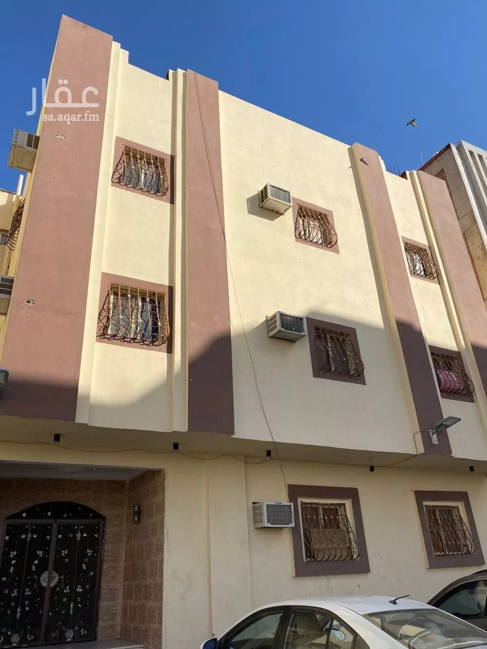 272 sqm building in Al Usayfreen 2