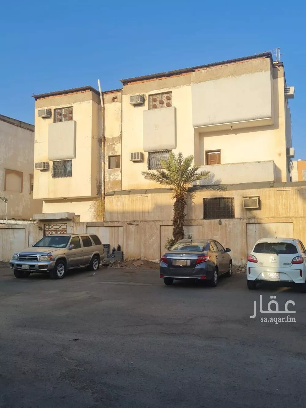 عمارة 399 م² في شظاة 6
