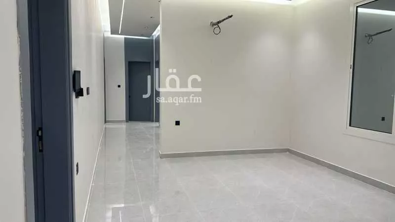 318 sqm building in Abu Kabeer 6