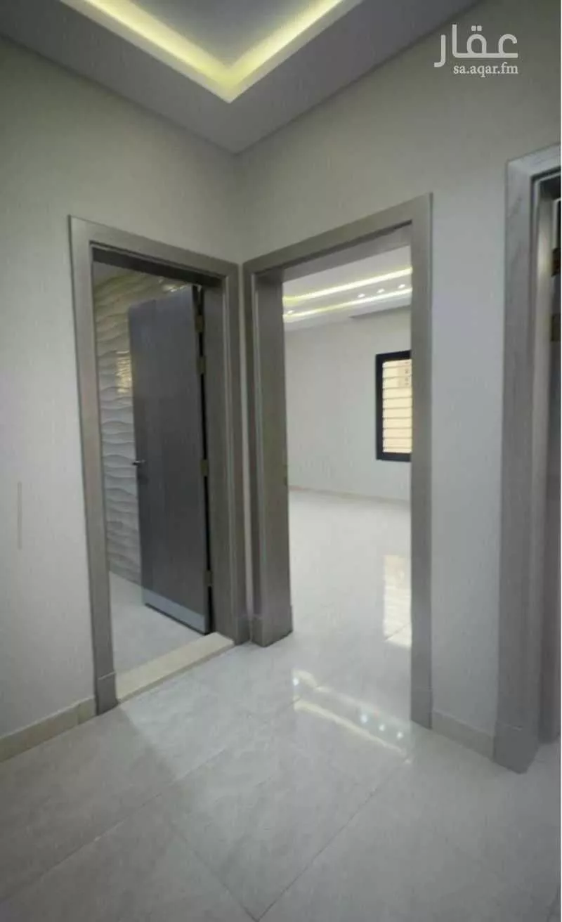 عمارة 160 م² في المطار 11